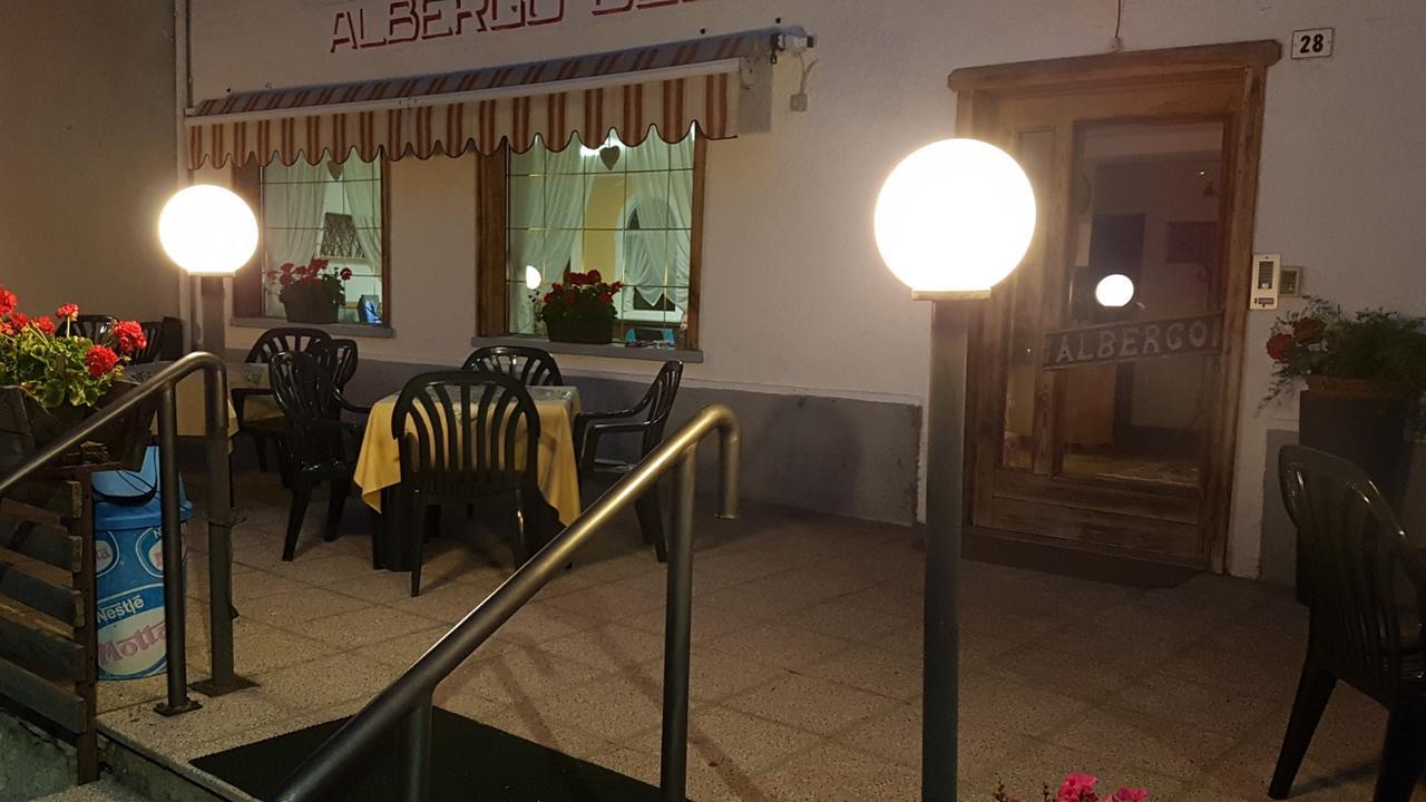 Albergo Bellaria ลาวาโรเน ภายนอก รูปภาพ